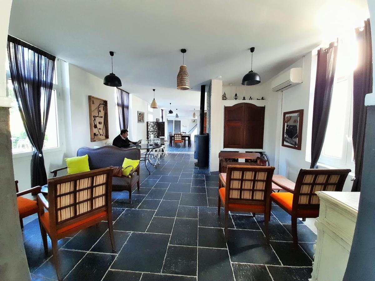 Villa-Chateau Les Terrasses - Tamaris, Plage Des Sablettes, Mer Au Bas De La Propriete La Seyne-sur-Mer Bagian luar foto