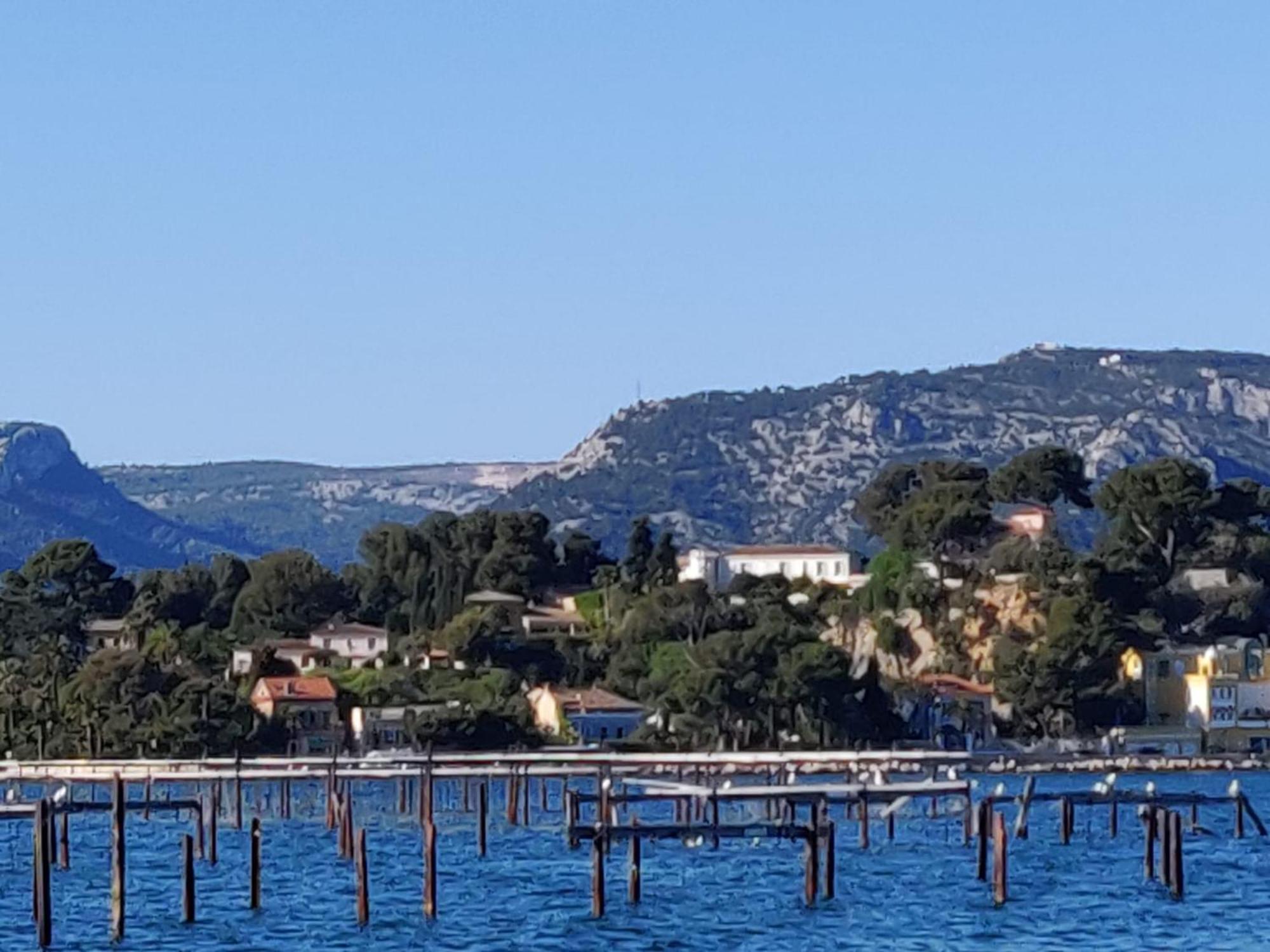 Villa-Chateau Les Terrasses - Tamaris, Plage Des Sablettes, Mer Au Bas De La Propriete La Seyne-sur-Mer Bagian luar foto