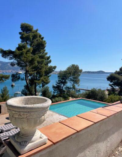 Villa-Chateau Les Terrasses - Tamaris, Plage Des Sablettes, Mer Au Bas De La Propriete La Seyne-sur-Mer Bagian luar foto